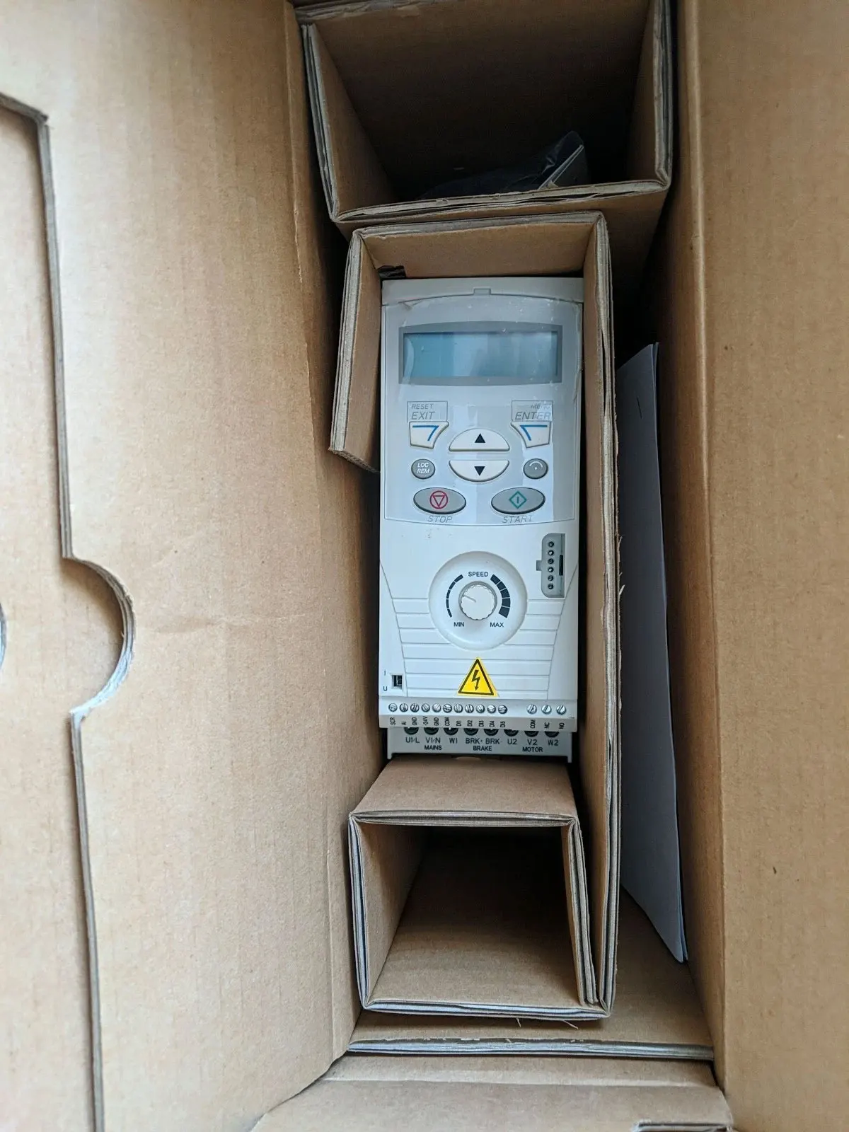 Brand New ACS150-03E-01A2-4 ACS150-03E-01A9-4 ACS150-03E-02A4-4 ACS150-03E-03A3-4 One Year Warranty
Brand New ACS150-03E-01A2-4 ACS150-03E-01A9-4 ACS150-03E-02A4-4 ACS150-03E-03A3-4 One Year Warranty