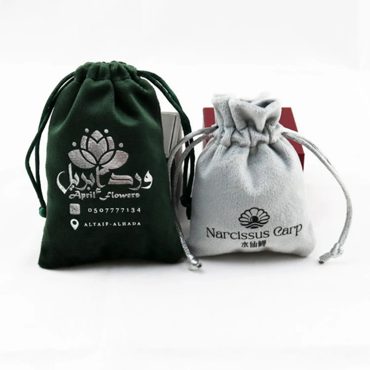 100 шт. персонализированная белая хлопковая парусиновая упаковка для ювелирных изделий, свадебные сумки, черный шнурок с индивидуальным логотипом, шикарная маленькая сумка
100 шт. персонализированная белая хлопковая парусиновая упаковка для ювелирных изделий, свадебные сумки, черный шнурок с индивидуальным логотипом, шикарная маленькая сумка