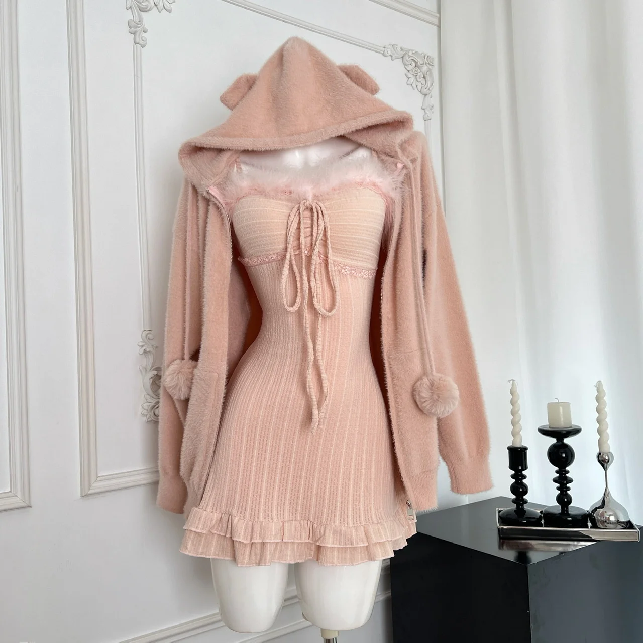 Autumn and Winter Cut Style Two Piece Sets Womens Outifits Three-dimensional Ear Hooded Knitted Sweater Jacket+suspender Skirt
Autumn and Winter Cut Style Two Piece Sets Womens Outifits Three-dimensional Ear Hooded Knitted Sweater Jacket+suspender Skirt