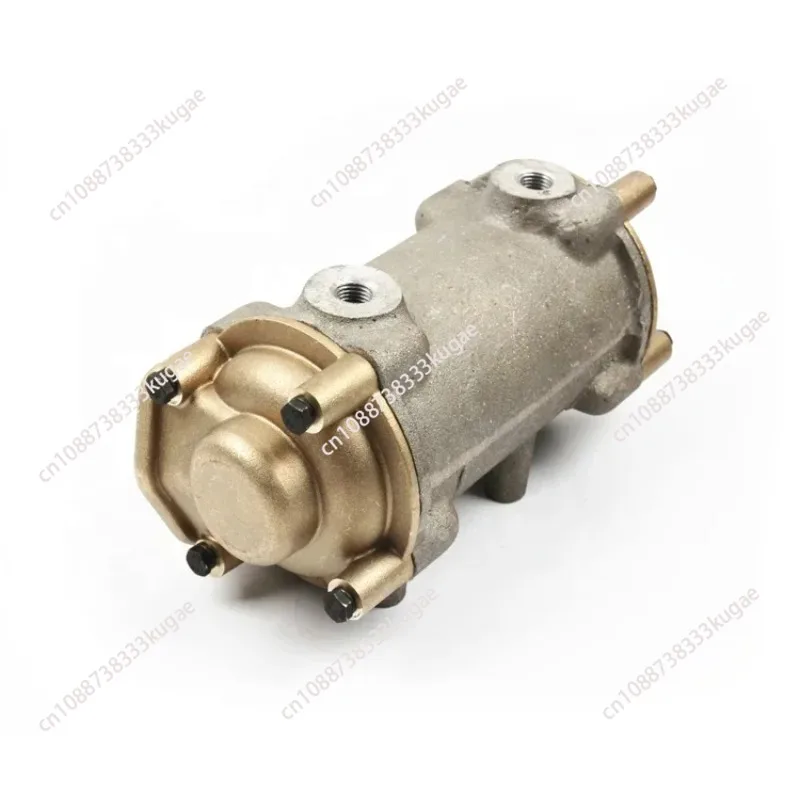 High quality marine water cooled oil cooler for 142 engine heat exchanger
High quality marine water cooled oil cooler for 142 engine heat exchanger