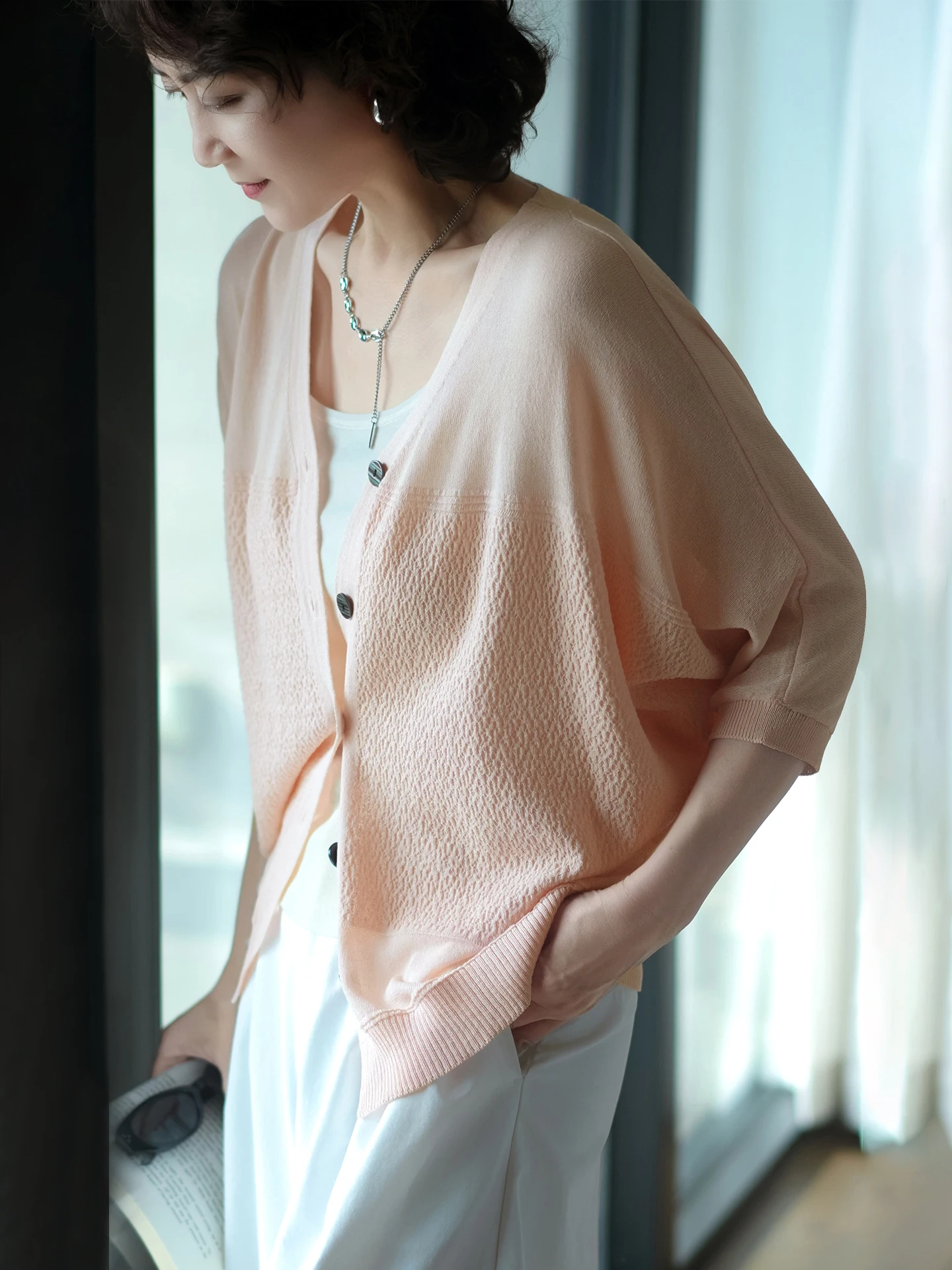Slimming Batwing Sleeve Knitted Top Ultra Soft Comfortable Spring Summer New Style Versatile Meat Covering Casual Loose Fit W...
Slimming Batwing Sleeve Knitted Top Ultra Soft Comfortable Spring Summer New Style Versatile Meat Covering Casual Loose Fit W...