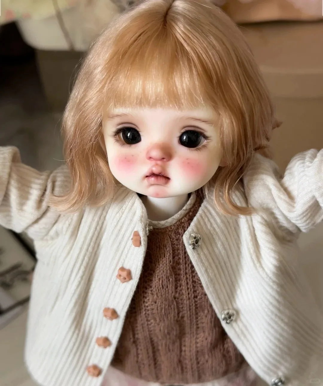 The new Q baby BJD1/6 Qianqian resin toy model human doll birthday gift DIY cosmetics in stock free shipping
The new Q baby BJD1/6 Qianqian resin toy model human doll birthday gift DIY cosmetics in stock free shipping
