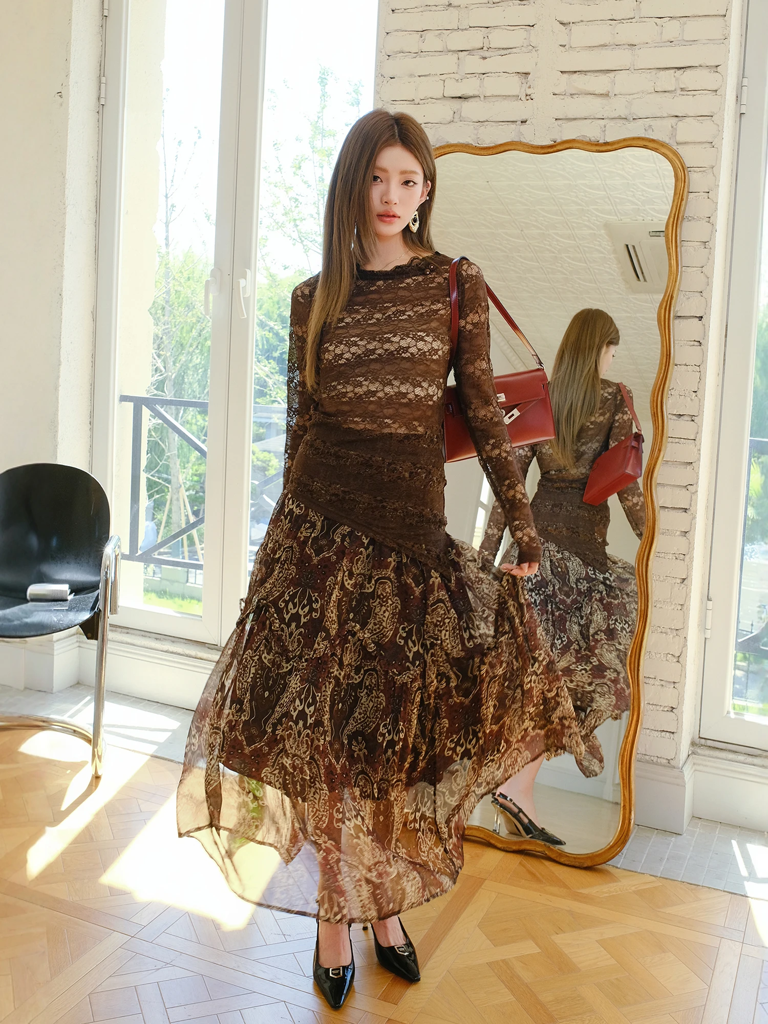 MIUCO Сексуальное женское романтическое кружевное платье с вышивкой, приталенное, с асимметричным подолом, длинными рукавами и круглым вырезом, для повседневной носки
MIUCO Сексуальное женское романтическое кружевное платье с вышивкой, приталенное, с асимметричным подолом, длинными рукавами и круглым вырезом, для повседневной носки