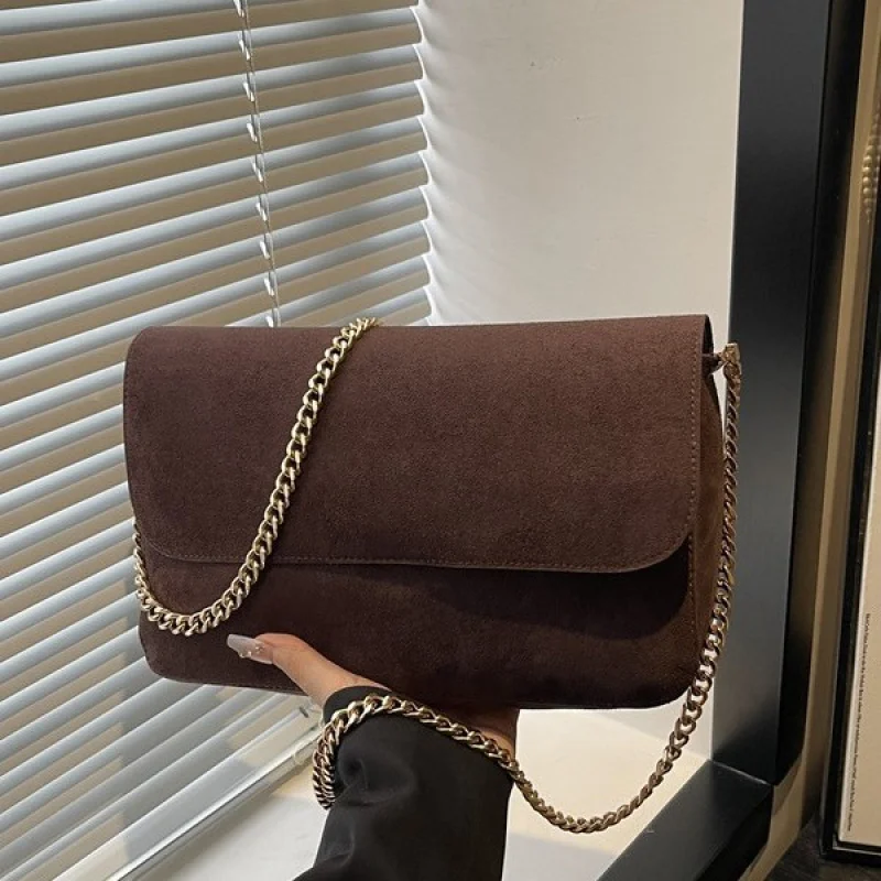 Designer Suede Flap Shoulder Bag Women Fashion Luxury Small Crossbody Purse with Chain Strap
Designer Suede Flap Shoulder Bag Women Fashion Luxury Small Crossbody Purse with Chain Strap