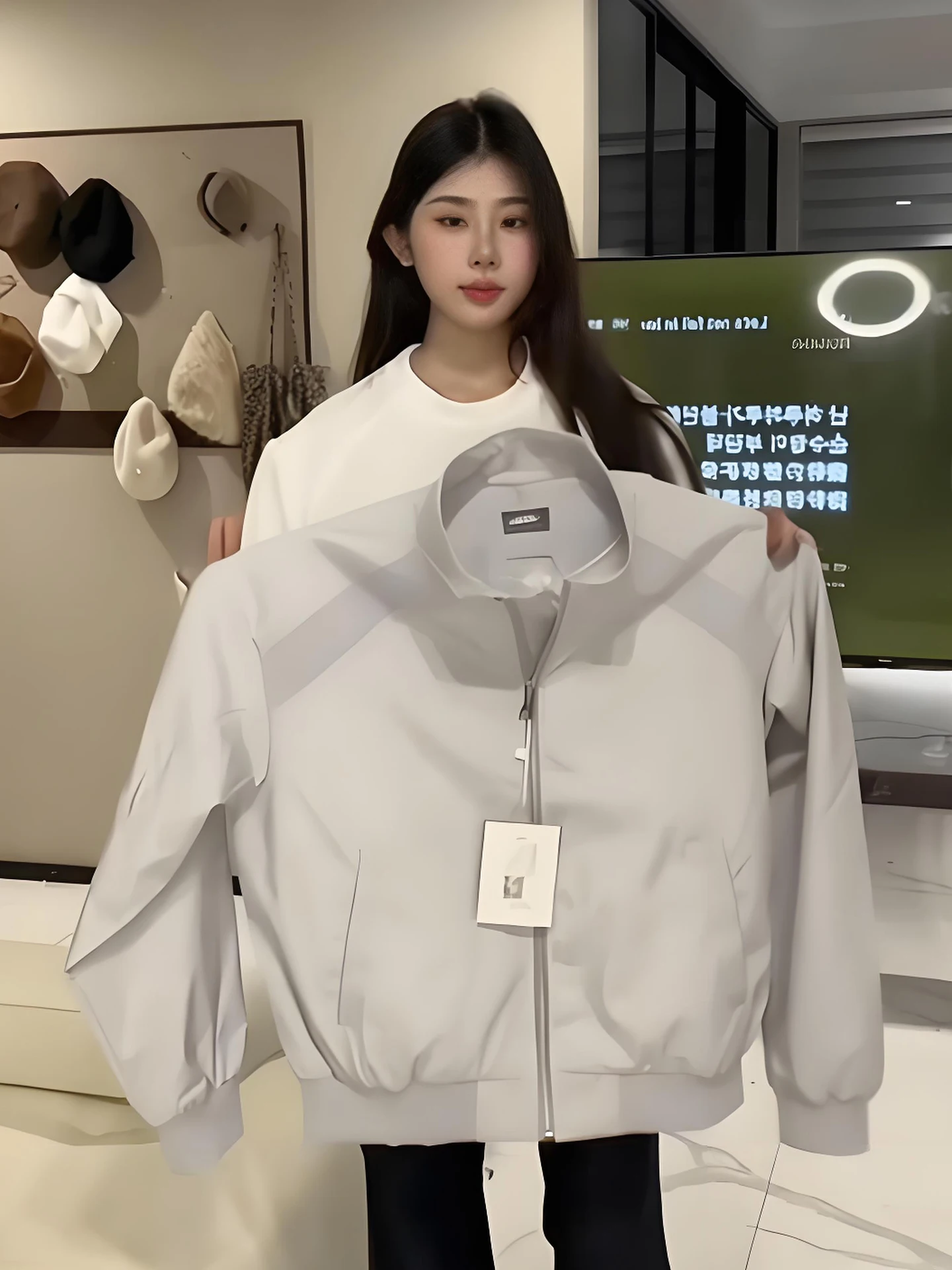 Мужская куртка Cleanfit Workwear: демисезонная ветровка в американском стиле с воротником-стойкой, на флисовой подкладке, с пилотскими нашивками
Мужская куртка Cleanfit Workwear: демисезонная ветровка в американском стиле с воротником-стойкой, на флисовой подкладке, с пилотскими нашивками