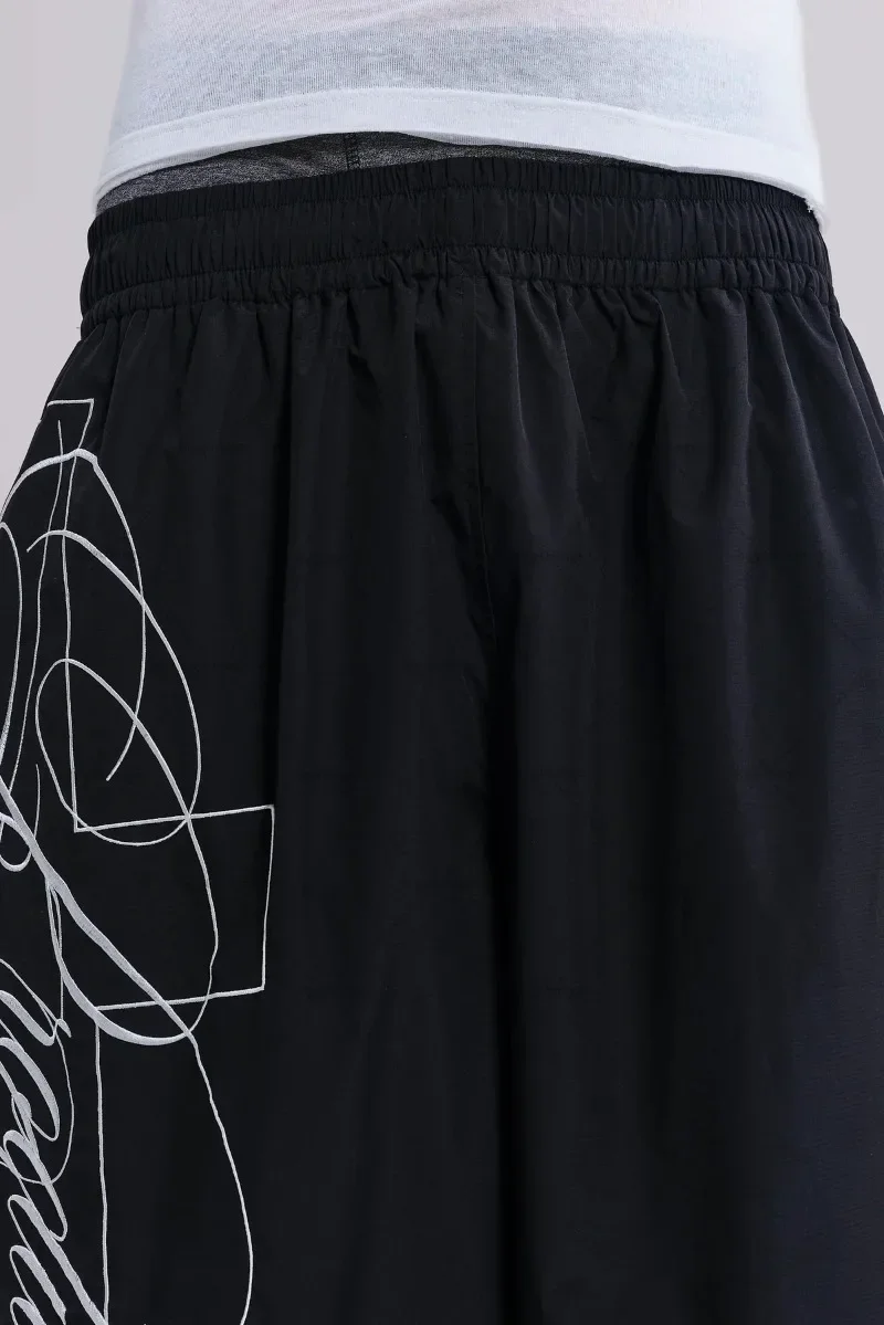 Модные прямые широкие брюки в полоску в стиле Харадзюку в стиле ретро - мужские свободные повседневные модные брюки в стиле панк-готика
Модные прямые широкие брюки в полоску в стиле Харадзюку в стиле ретро - мужские свободные повседневные модные брюки в стиле панк-готика