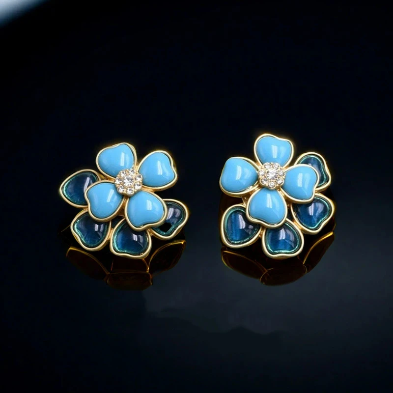Medieval Vintage Retro Resin Peacock Blue Camellia Shape Stud Earrings Temperament Double-layer Three-dimensional Petal Earrings
Medieval Vintage Retro Resin Peacock Blue Camellia Shape Stud Earrings Temperament Double-layer Three-dimensional Petal Earrings