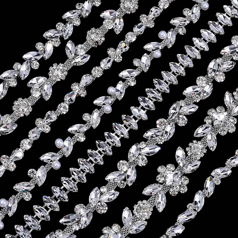 Ducrystal 1Yard/pack Crystal Glitter Glass Chain Silver Base Crystal Clear Rhinestone Claw Trimming for DIY Garment,bags Jewelry
Ducrystal 1Yard/pack Crystal Glitter Glass Chain Silver Base Crystal Clear Rhinestone Claw Trimming for DIY Garment,bags Jewelry
