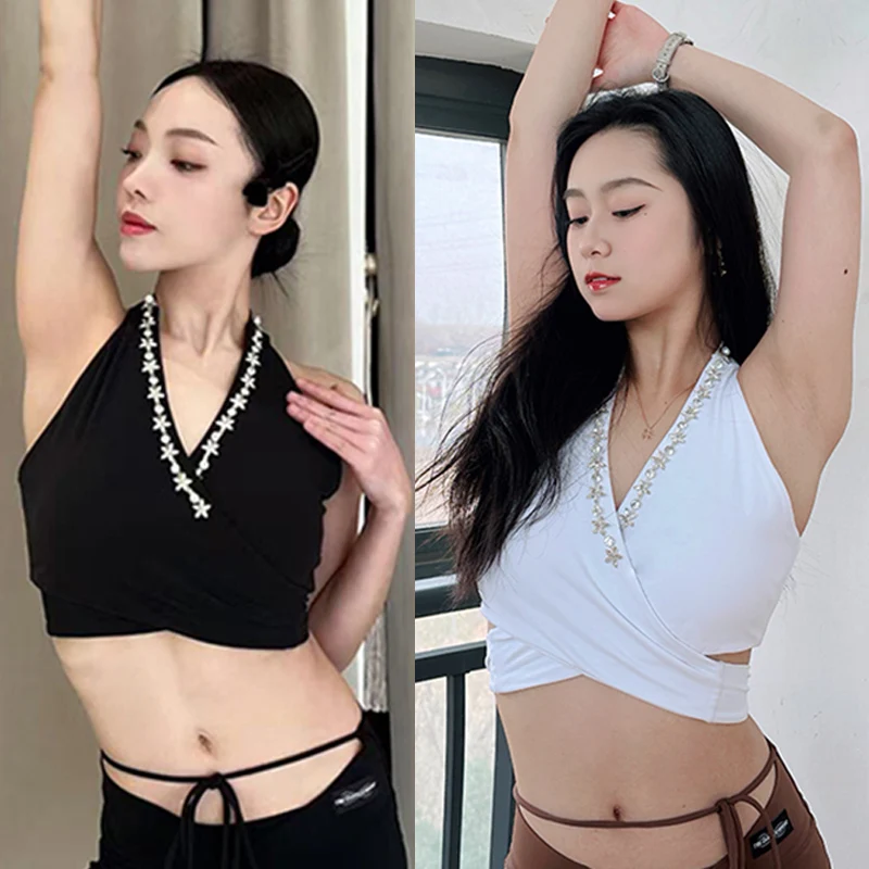 Crystal Latin Dance Tops V Neck Adjustable Strap Halter Blouse Sexy Rumba Samba Dance Clothes Latin Practice Dance Wear DNV22338
Crystal Latin Dance Tops V Neck Adjustable Strap Halter Blouse Sexy Rumba Samba Dance Clothes Latin Practice Dance Wear DNV22338