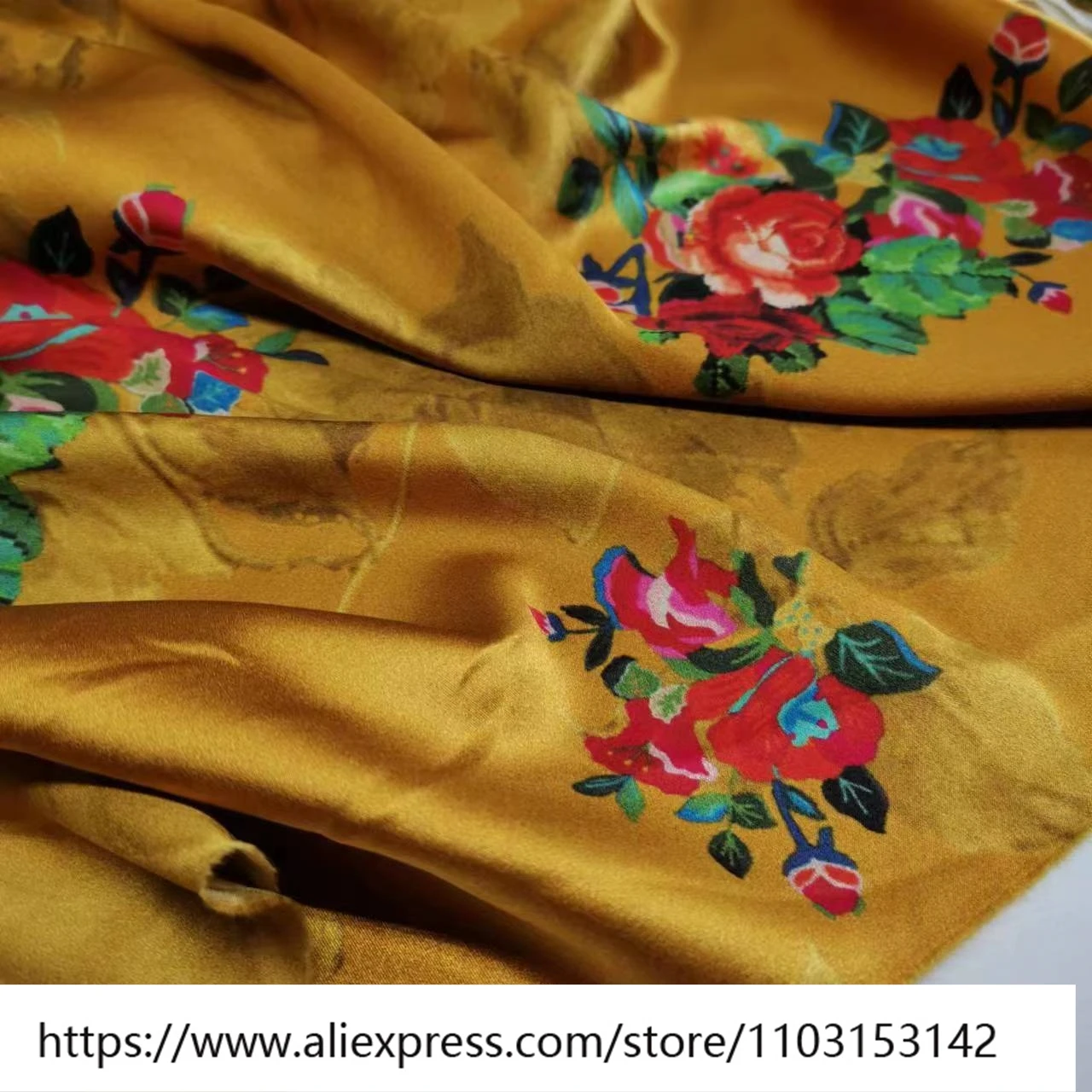 Summer Light and Thin Transparent 19momme Wide Real Silk Spandex Satin Cheongsam Fashion High-End Fabric
Summer Light and Thin Transparent 19momme Wide Real Silk Spandex Satin Cheongsam Fashion High-End Fabric