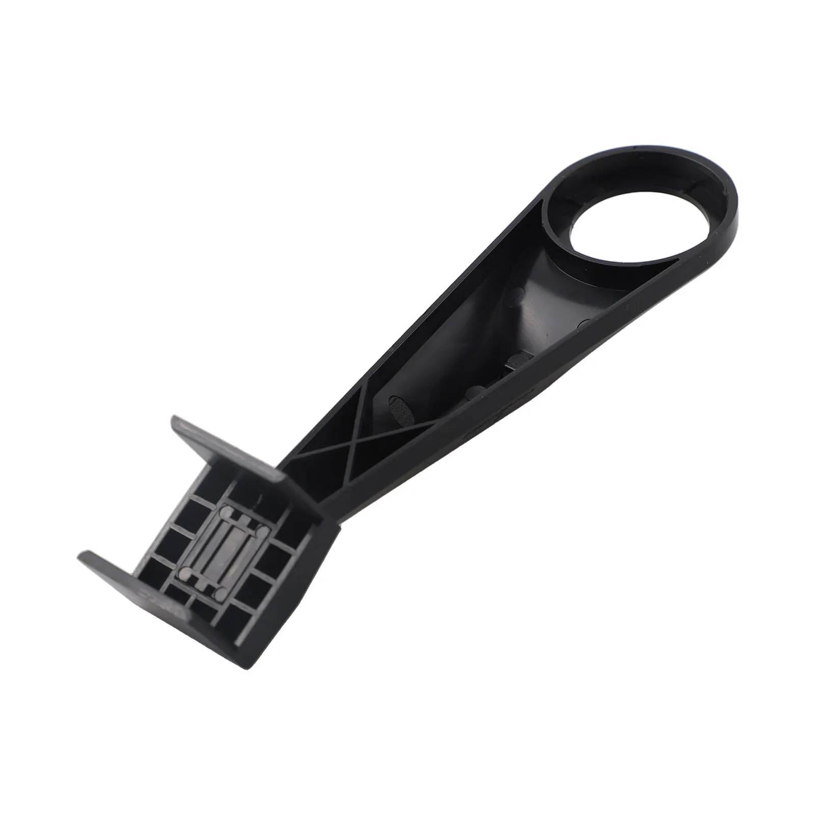 Black Chain Cleaning Tool One Hand Operation Chain Oil Applicator Bicycle Oil Tool Compatible With Various Lubricants
Black Chain Cleaning Tool One Hand Operation Chain Oil Applicator Bicycle Oil Tool Compatible With Various Lubricants
