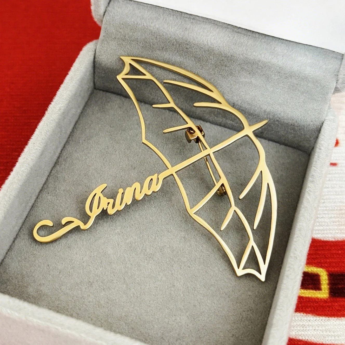 Customized Brooch Carving Umbrella Name Logo Stainless Steel Jewelry Men Women Personalized Pins Custom Birthday New year Gifts
Customized Brooch Carving Umbrella Name Logo Stainless Steel Jewelry Men Women Personalized Pins Custom Birthday New year Gifts