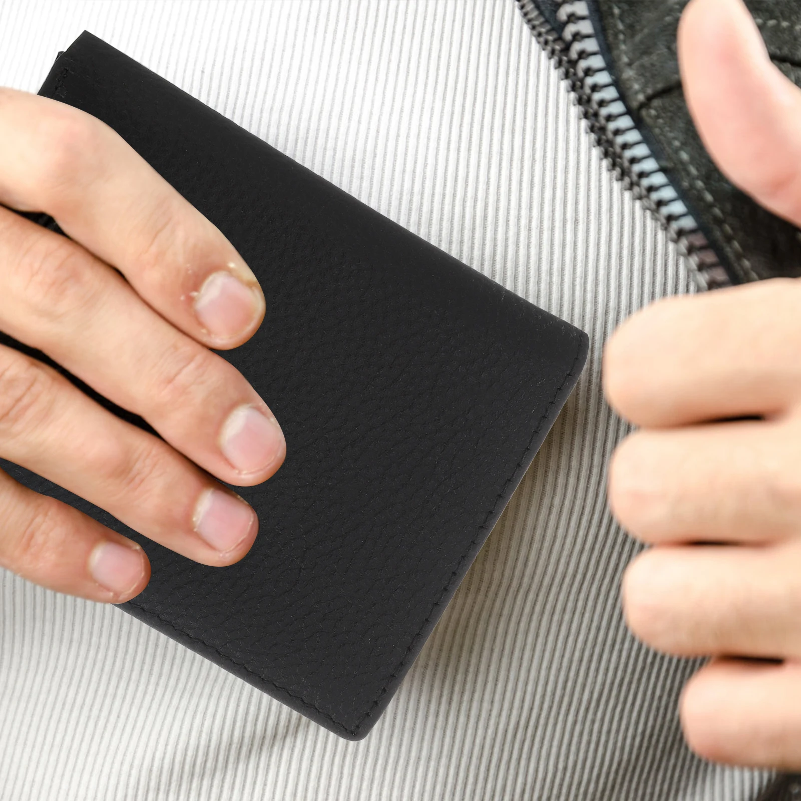 Wallet Men Large Capacity Credit Cards ID Holder Driver License Case Purse Organizer Pocket Secure Storage Nameplate
Wallet Men Large Capacity Credit Cards ID Holder Driver License Case Purse Organizer Pocket Secure Storage Nameplate