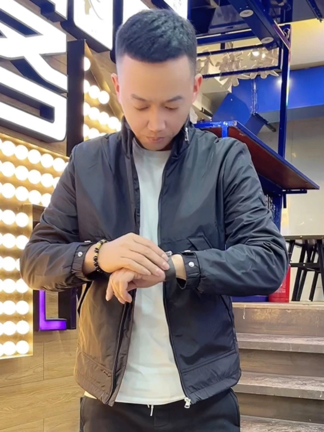 Faionable Versatile Men's Jaet Comfortable Sli Spring Autumn New Arrival Ele Urban Sle Zipper Closure Long Sve
Faionable Versatile Men's Jaet Comfortable Sli Spring Autumn New Arrival Ele Urban Sle Zipper Closure Long Sve