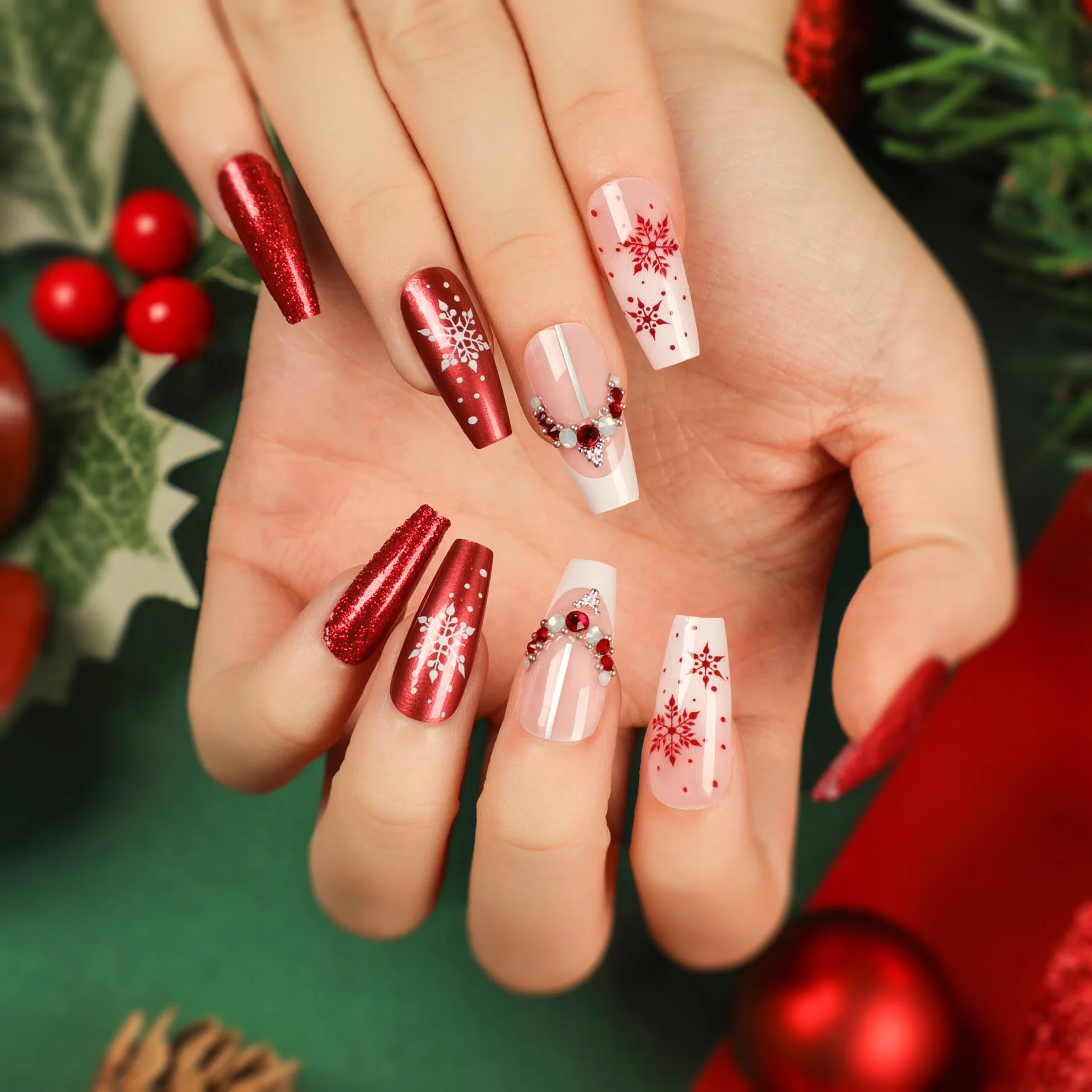 Christmas Snowflake Style Detachable Nail Plate Red Comfortable Jubilance Unique 24 Nails Of Different Sizes
Christmas Snowflake Style Detachable Nail Plate Red Comfortable Jubilance Unique 24 Nails Of Different Sizes