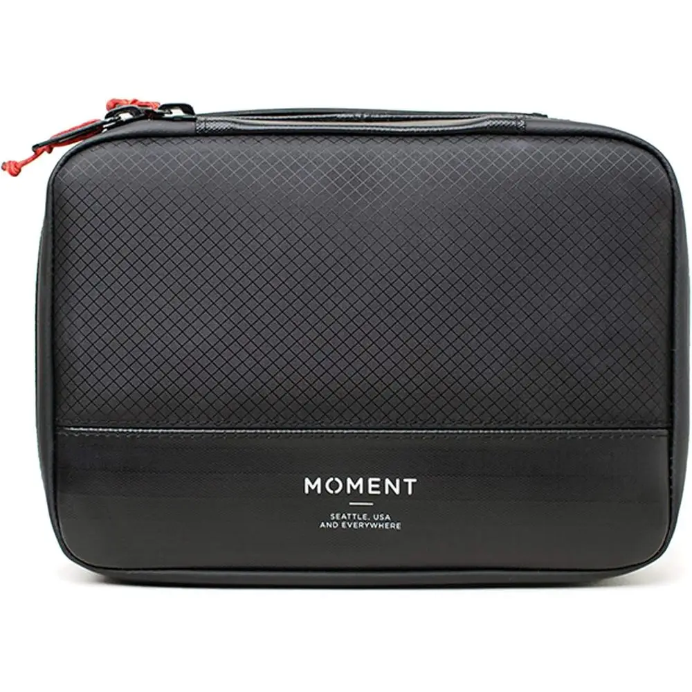Universal 4-Lens Mobile Weatherproof Lens Case - Protective Travel Pouch for Photography Gear
Universal 4-Lens Mobile Weatherproof Lens Case - Protective Travel Pouch for Photography Gear
