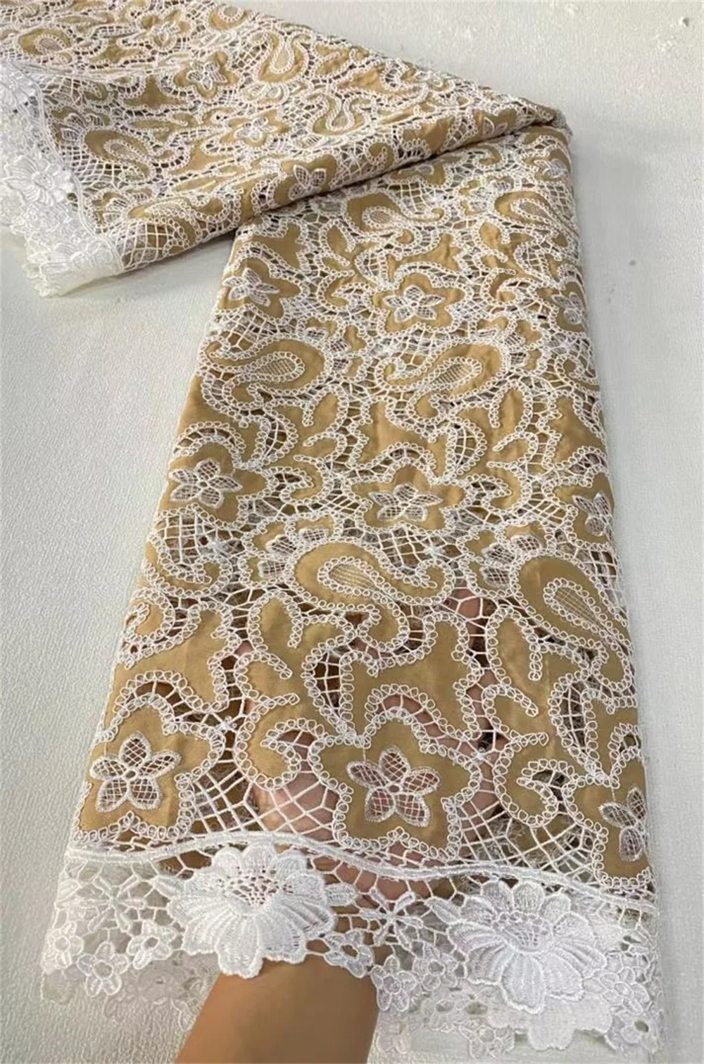 2025 Nigerian High-Quality Tulle Lace Fabric for Sewing Wedding Party Dress Chiffon Guipure Embroidery Cotton 5Yard JL514
2025 Nigerian High-Quality Tulle Lace Fabric for Sewing Wedding Party Dress Chiffon Guipure Embroidery Cotton 5Yard JL514