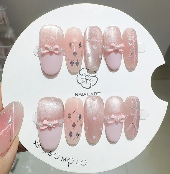 10PCS Sweet Pink Cat Eye Handmade Short Oval False Nails with Bowknot French Press on Nails Full Cover Artificial Wearable Tips
10PCS Sweet Pink Cat Eye Handmade Short Oval False Nails with Bowknot French Press on Nails Full Cover Artificial Wearable Tips