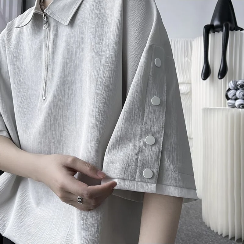 Trend Men's Summer New Short Sleeve Loose Ice Silk Polo Shirt Solid Zipper Patchwork T Shirt Tops Casual Fashion Men Clothing
Trend Men's Summer New Short Sleeve Loose Ice Silk Polo Shirt Solid Zipper Patchwork T Shirt Tops Casual Fashion Men Clothing