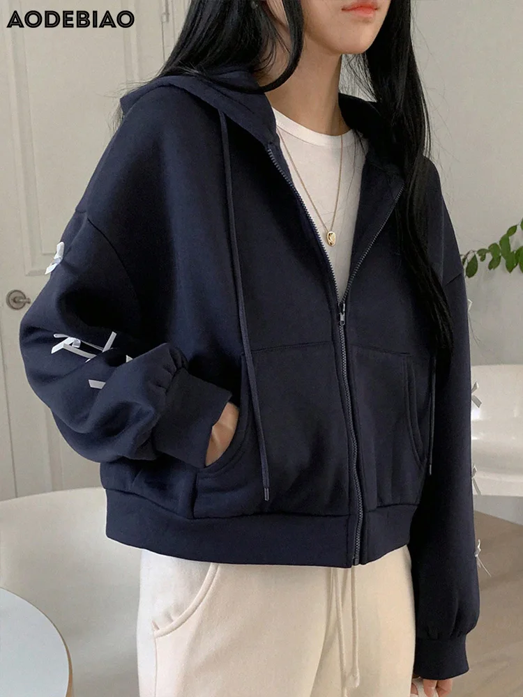 AODEBIAO пальто с капюшоном и бантом, женская куртка, осень-зима, модное готическое пальто с длинными рукавами, женское повседневное пальто на молнии, винтажная спортивная толстовка
AODEBIAO пальто с капюшоном и бантом, женская куртка, осень-зима, модное готическое пальто с длинными рукавами, женское повседневное пальто на молнии, винтажная спортивная толстовка