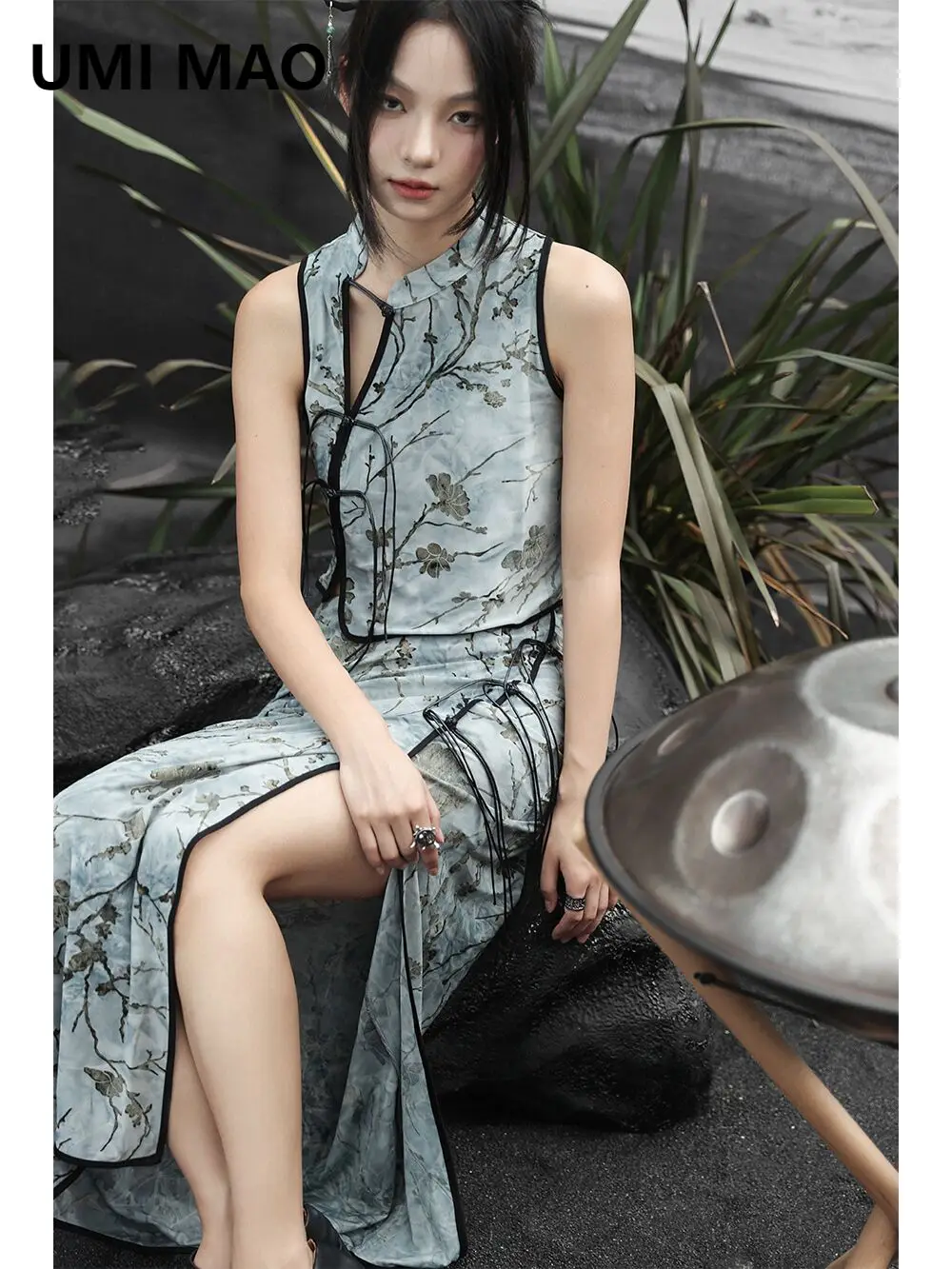 UMI MAO New Chinese Style Set New Women's Summer Retro Plush Tie Dyeing Knitted Top Half Skirt Two Piece Set
UMI MAO New Chinese Style Set New Women's Summer Retro Plush Tie Dyeing Knitted Top Half Skirt Two Piece Set