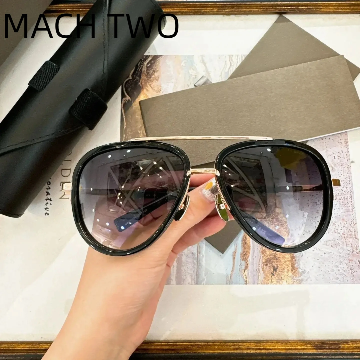 New DT DRX-2031 MACH TWO Premium Oval Alloy Frame Womens Sunglasses Leisure LIMITED EDITION Classic Men's Sun Glasses With Box
New DT DRX-2031 MACH TWO Premium Oval Alloy Frame Womens Sunglasses Leisure LIMITED EDITION Classic Men's Sun Glasses With Box
