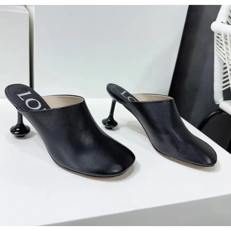 New Low Female Shoes Slippers Heels Mules for Women Cover Toe Luxury Slides New High Designer Fabric Strange Style Floral Fashi
New Low Female Shoes Slippers Heels Mules for Women Cover Toe Luxury Slides New High Designer Fabric Strange Style Floral Fashi