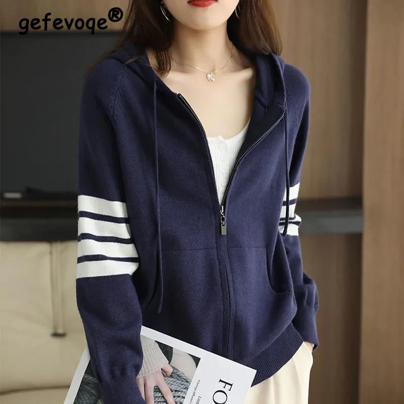 Women Trendy Striped Patchwork Loose Zipper Knitted Cardigan Autumn Winter Female Casual Streetwear Long Sleeve Hooded Sweaters
Women Trendy Striped Patchwork Loose Zipper Knitted Cardigan Autumn Winter Female Casual Streetwear Long Sleeve Hooded Sweaters