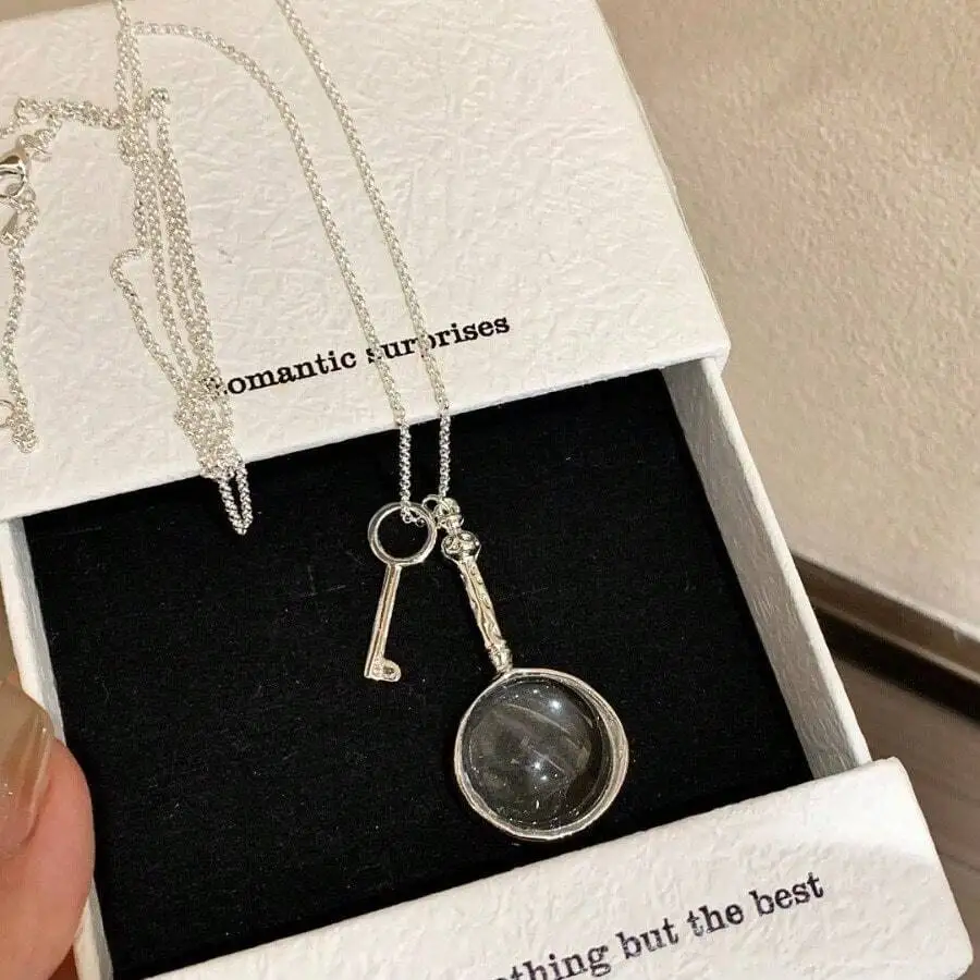 Vintage Style Long Sweater Chain Necklace With Magnifying Glass Key Pendant
Vintage Style Long Sweater Chain Necklace With Magnifying Glass Key Pendant