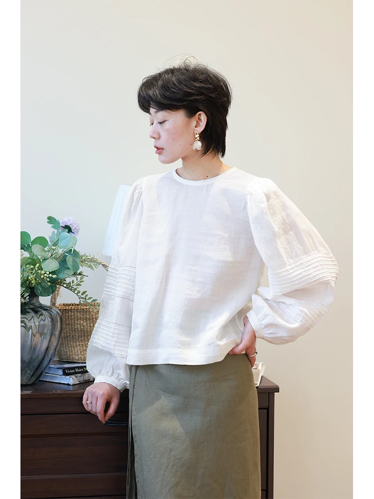 Retro Bubble Sve Loose White Flax irt Women's Spring Summer New Pleated Hollow Lantern Sve Top French Sle Loose Fit
Retro Bubble Sve Loose White Flax irt Women's Spring Summer New Pleated Hollow Lantern Sve Top French Sle Loose Fit
