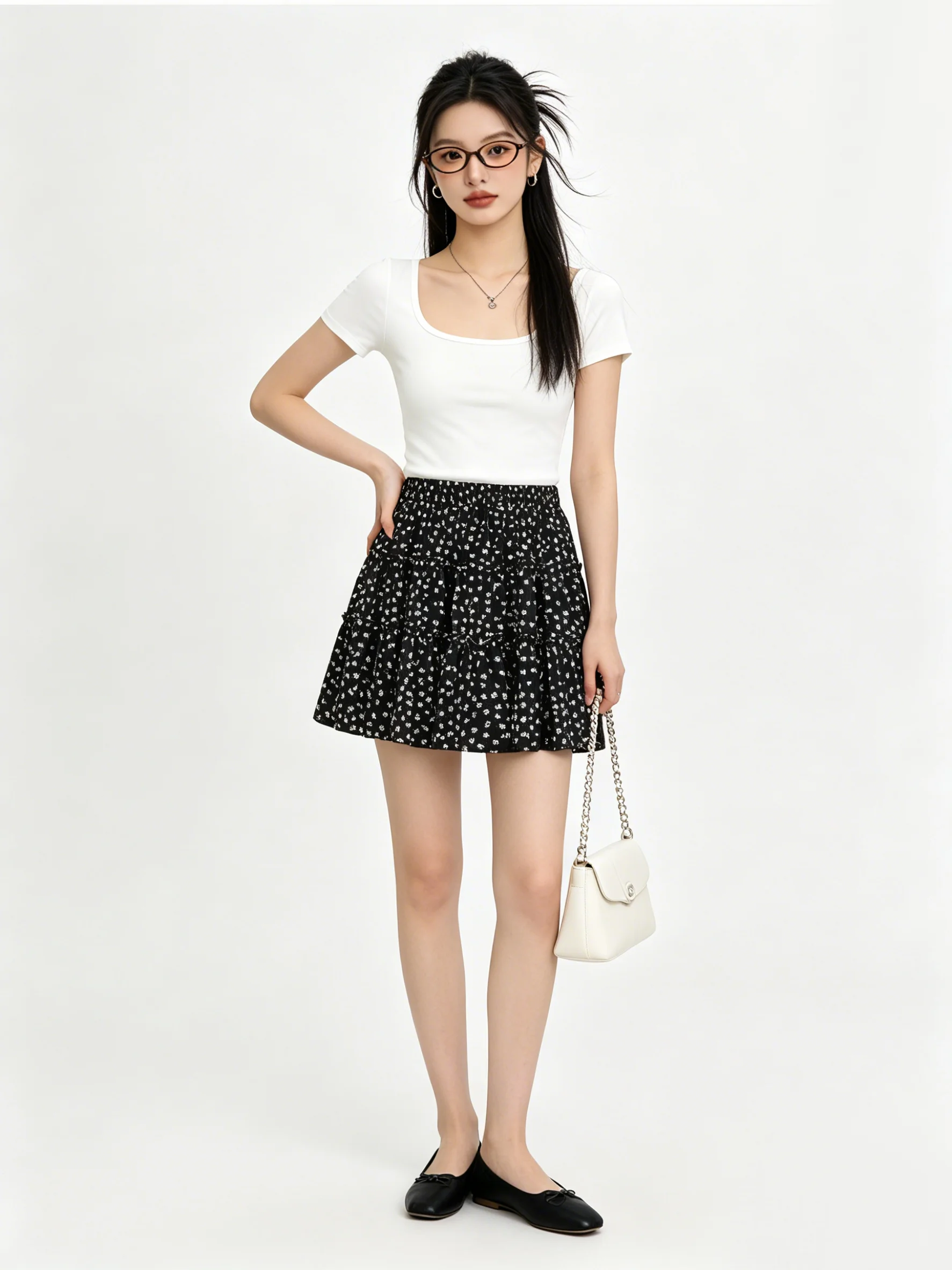 Black Floral Cake Skirt A-Line Skirt Beautiful Korean Style Summer Slimming Prevent Exposure Half Skirt Anti-static High...
Black Floral Cake Skirt A-Line Skirt Beautiful Korean Style Summer Slimming Prevent Exposure Half Skirt Anti-static High...