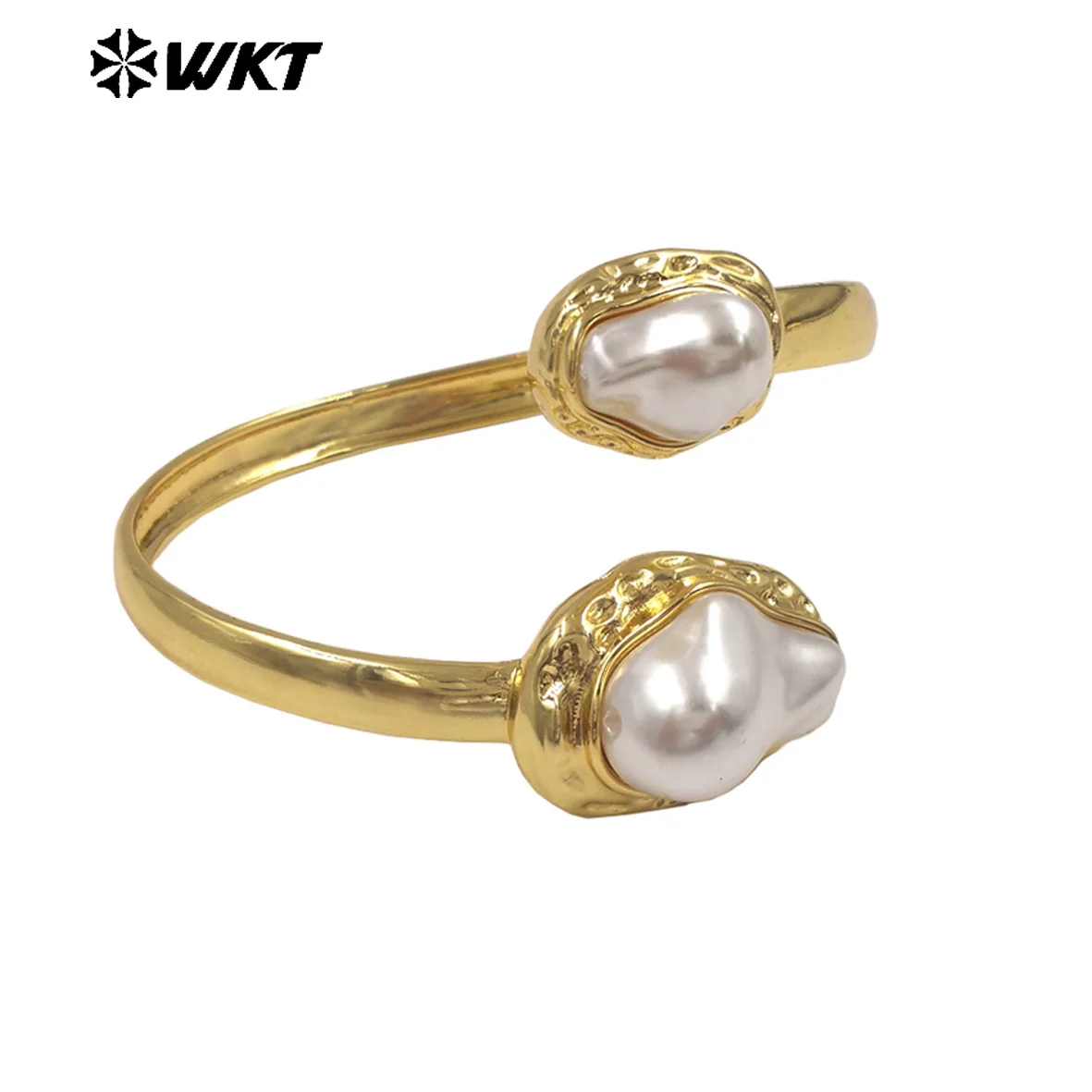 WT-MPB133 Natural Artificial Pearl 68CM Cuff Bangle Adjustable Jewelry Gold Plated Women Popular Decoration
WT-MPB133 Natural Artificial Pearl 68CM Cuff Bangle Adjustable Jewelry Gold Plated Women Popular Decoration