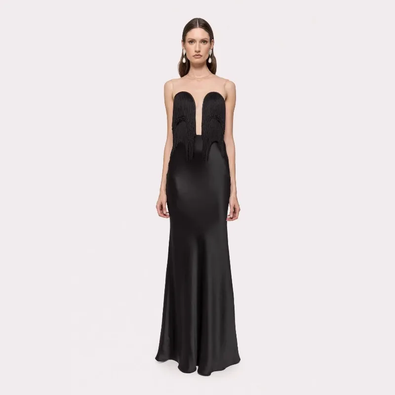 Wedding Party Temperament Dress Fishtail Skirt V-neck Evening Dress
Wedding Party Temperament Dress Fishtail Skirt V-neck Evening Dress