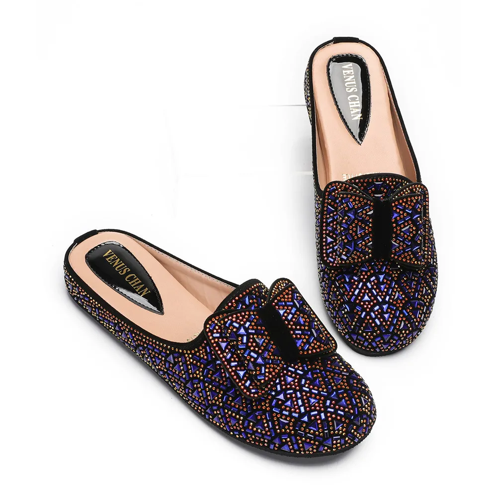 Итальянская женская обувь, роскошные женские туфли на плоской подошве с декоративными стразами, роскошные женские вечерние полутапочки в Нигерии
Итальянская женская обувь, роскошные женские туфли на плоской подошве с декоративными стразами, роскошные женские вечерние полутапочки в Нигерии