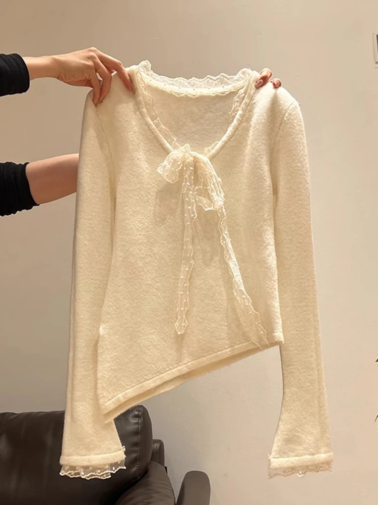 Women's V-Neck Lace Bow Knit Sweater Spring 2025 New Irregular Hem Inner Tops Female Long Sleeved Commuting Solid Pullovers
Women's V-Neck Lace Bow Knit Sweater Spring 2025 New Irregular Hem Inner Tops Female Long Sleeved Commuting Solid Pullovers