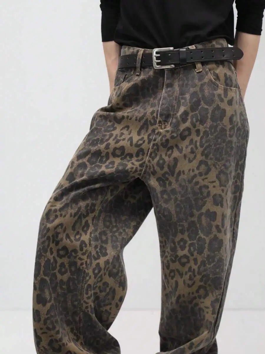Mens Vintage Leopard Print Denim Loose Straight Leg Baggy Pants Street Fashion
Mens Vintage Leopard Print Denim Loose Straight Leg Baggy Pants Street Fashion