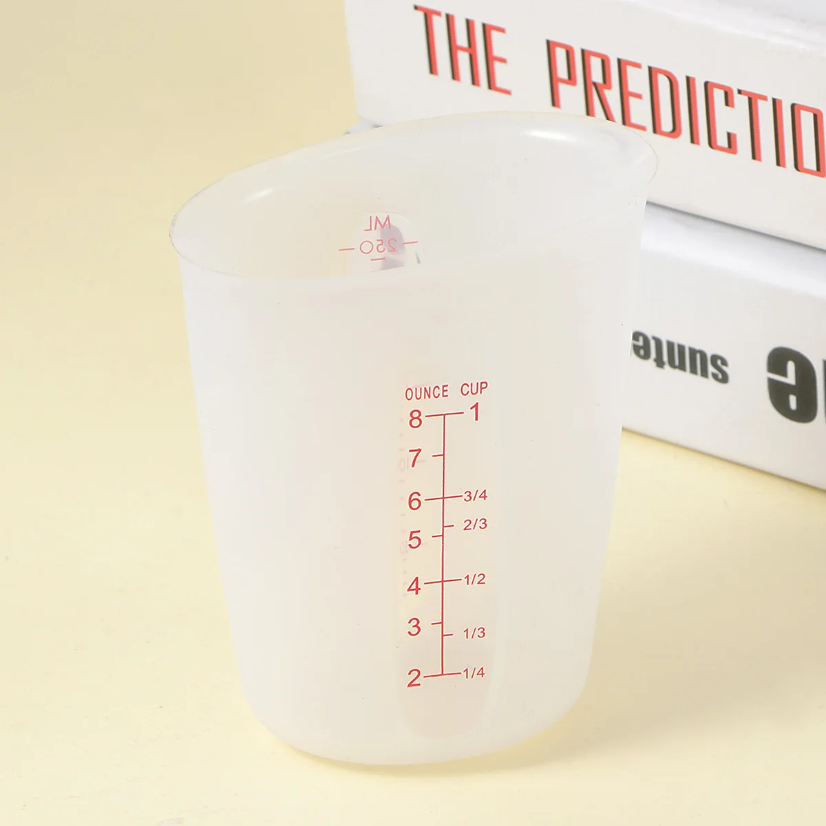 250Ml Soft Measuring Cup Clear Silicone Beaker with Scale for Accurate Liquid and Dry Ingredients in Household Use
250Ml Soft Measuring Cup Clear Silicone Beaker with Scale for Accurate Liquid and Dry Ingredients in Household Use