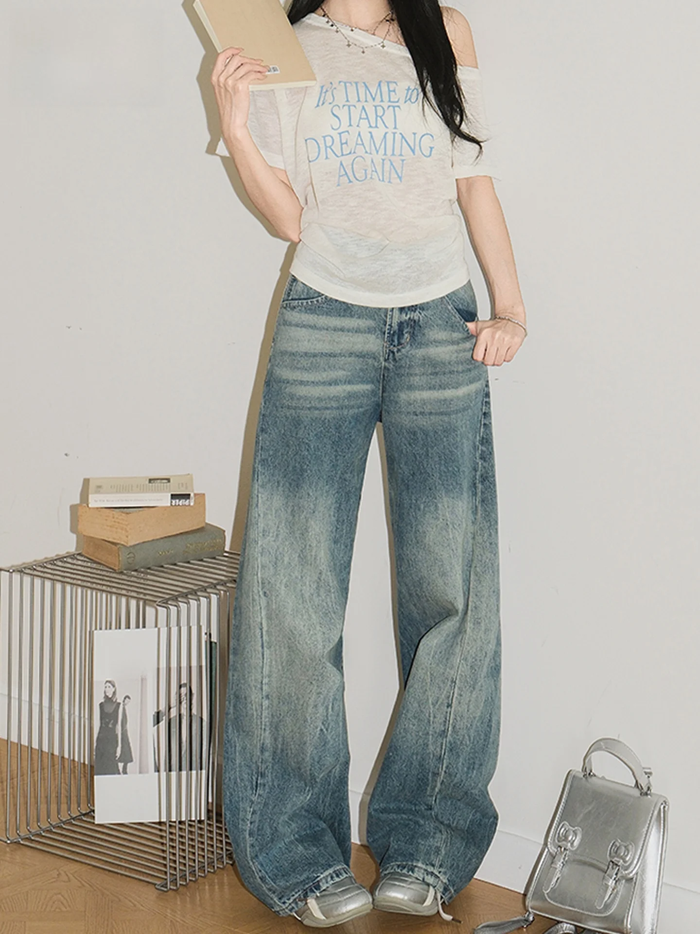 Retro American Blue Wide Leg Jeans Women's Loose Design Summer Casual High Waist Cotton Denim Pants Knife Long Trousers
Retro American Blue Wide Leg Jeans Women's Loose Design Summer Casual High Waist Cotton Denim Pants Knife Long Trousers