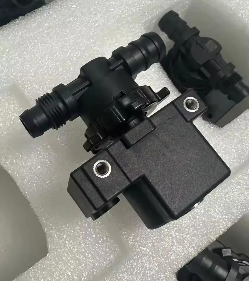 T100 T70/T70P Solenoid Valve Assembly for DJI Agricultural Drone
T100 T70/T70P Solenoid Valve Assembly for DJI Agricultural Drone