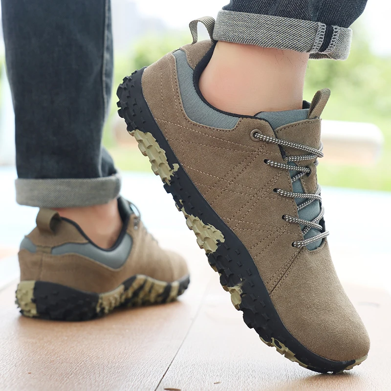 Мужская повседневная обувь в стиле ретро, модная тренировочная обувь, осенние новые трендовые уличные походные кроссовки, дышащая нескользящая прогулочная обувь 
Мужская повседневная обувь в стиле ретро, модная тренировочная обувь, осенние новые трендовые уличные походные кроссовки, дышащая нескользящая прогулочная обувь