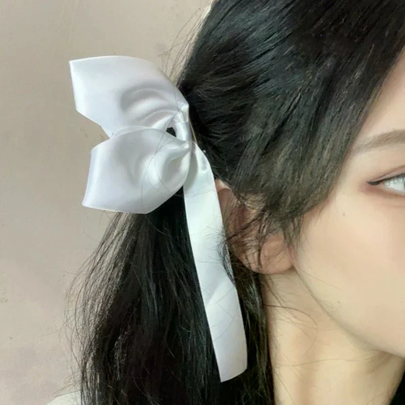 2Pcs Black White Ribbon Hair Clips Vintage Bowknot Side Hairpin Cute Girl Barrettes Fashion Headdress Hair Accessories For Women
2Pcs Black White Ribbon Hair Clips Vintage Bowknot Side Hairpin Cute Girl Barrettes Fashion Headdress Hair Accessories For Women