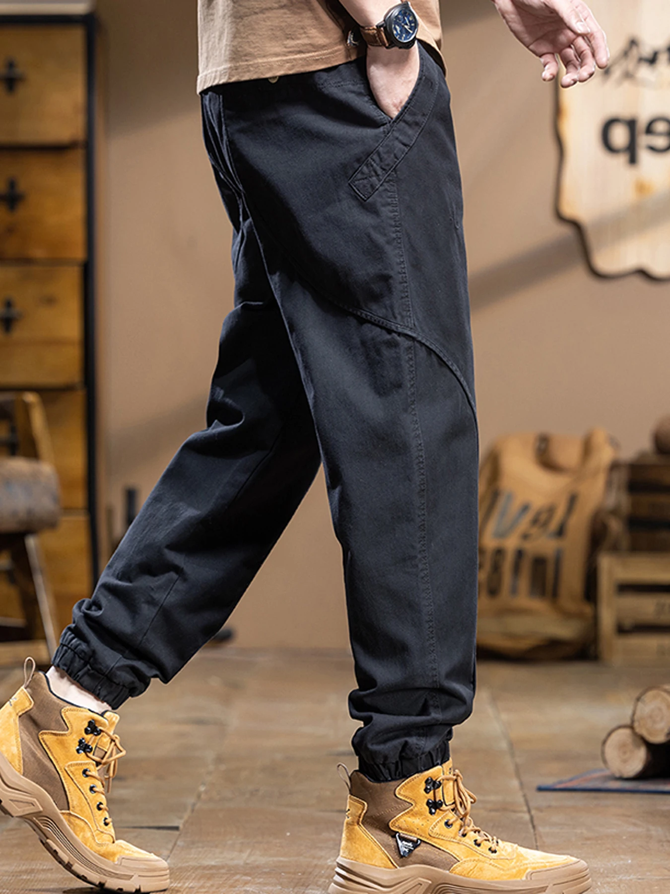 Cargo Pants Men Oversize Black Cargo Trousers Male Streetwear Hip Hop Pocket Spring Loose Casual Workwear
Cargo Pants Men Oversize Black Cargo Trousers Male Streetwear Hip Hop Pocket Spring Loose Casual Workwear
