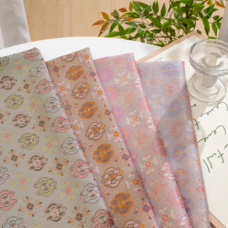 Small Round Floral Gauze Iridescent Shimmer Tang Pattern Butterfly Jacquard Chinese Hanfu Fabric Elegant Fashion DIY Material
Small Round Floral Gauze Iridescent Shimmer Tang Pattern Butterfly Jacquard Chinese Hanfu Fabric Elegant Fashion DIY Material