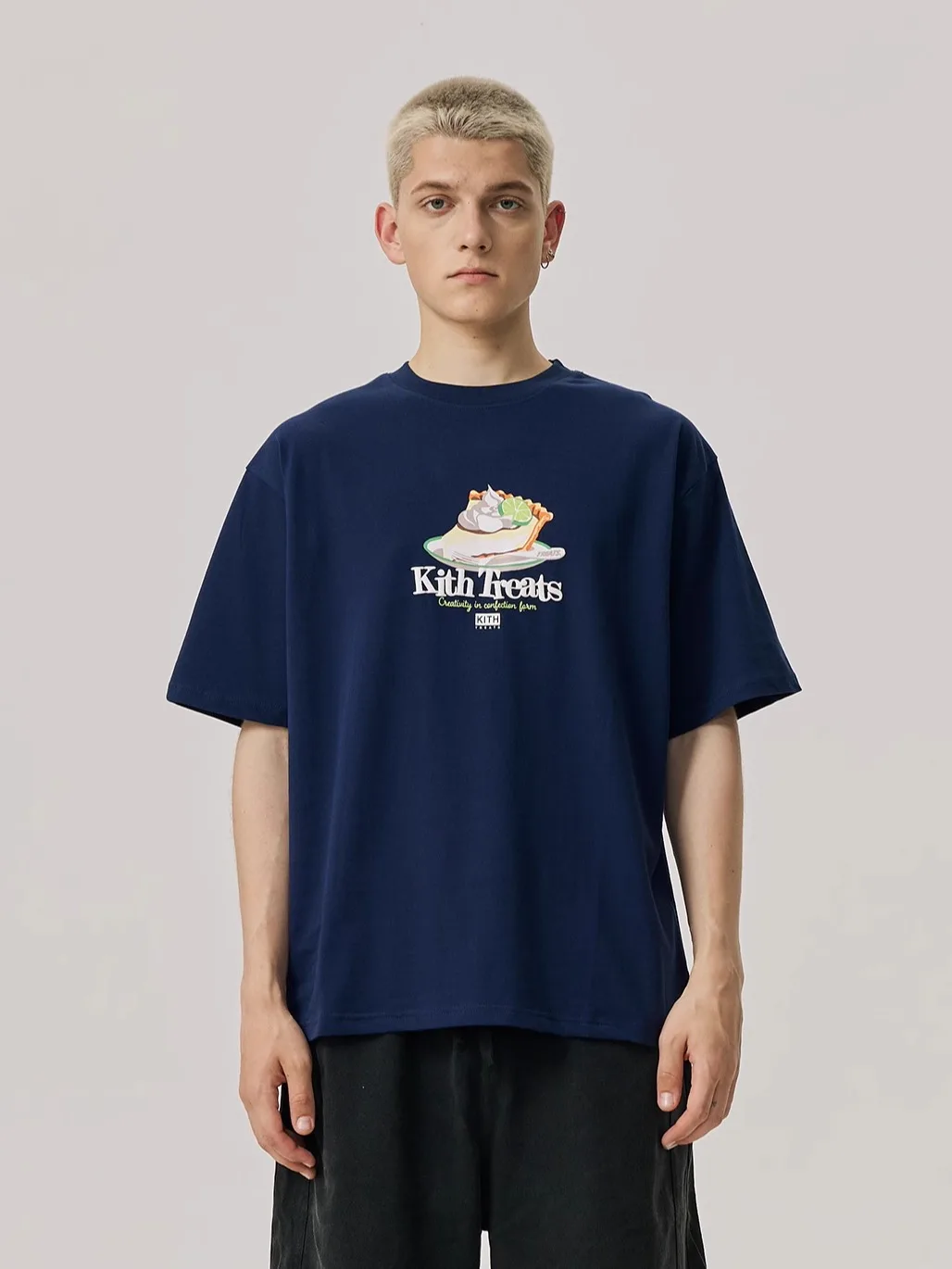 KITH Treats Pie Series Foamed Letter Ice Cream Dessert Print Short Sleeve Loose round Neck T-Shirt Youth Summer Casual Cotton
KITH Treats Pie Series Foamed Letter Ice Cream Dessert Print Short Sleeve Loose round Neck T-Shirt Youth Summer Casual Cotton