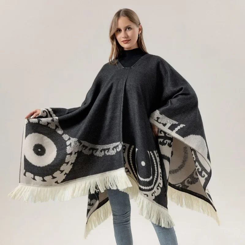 Traveling Women's Poncho Shawl Ethnic Style Tassels Hoodie Cloak Winter Warm Jacquard Outdoor Decoration Men Big Cape Blanket
Traveling Women's Poncho Shawl Ethnic Style Tassels Hoodie Cloak Winter Warm Jacquard Outdoor Decoration Men Big Cape Blanket