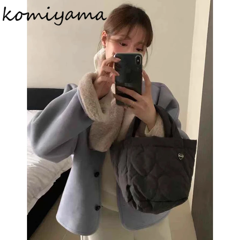 Универсальная верхняя одежда из меховой кожи, однобортная женская куртка Abrigos Invierno, 2022, утепленная куртка Chaquetas Mujer, корейские куртки
Универсальная верхняя одежда из меховой кожи, однобортная женская куртка Abrigos Invierno, 2022, утепленная куртка Chaquetas Mujer, корейские куртки