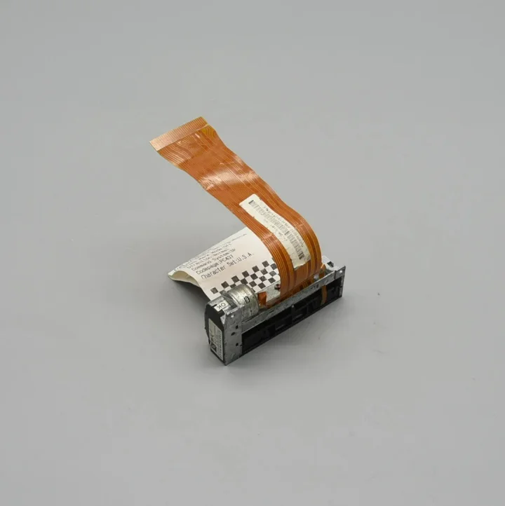 1 шт. печатающая головка для термопринтера sc-5890 SUNVi SID 260b PT486F-B101
1 шт. печатающая головка для термопринтера sc-5890 SUNVi SID 260b PT486F-B101