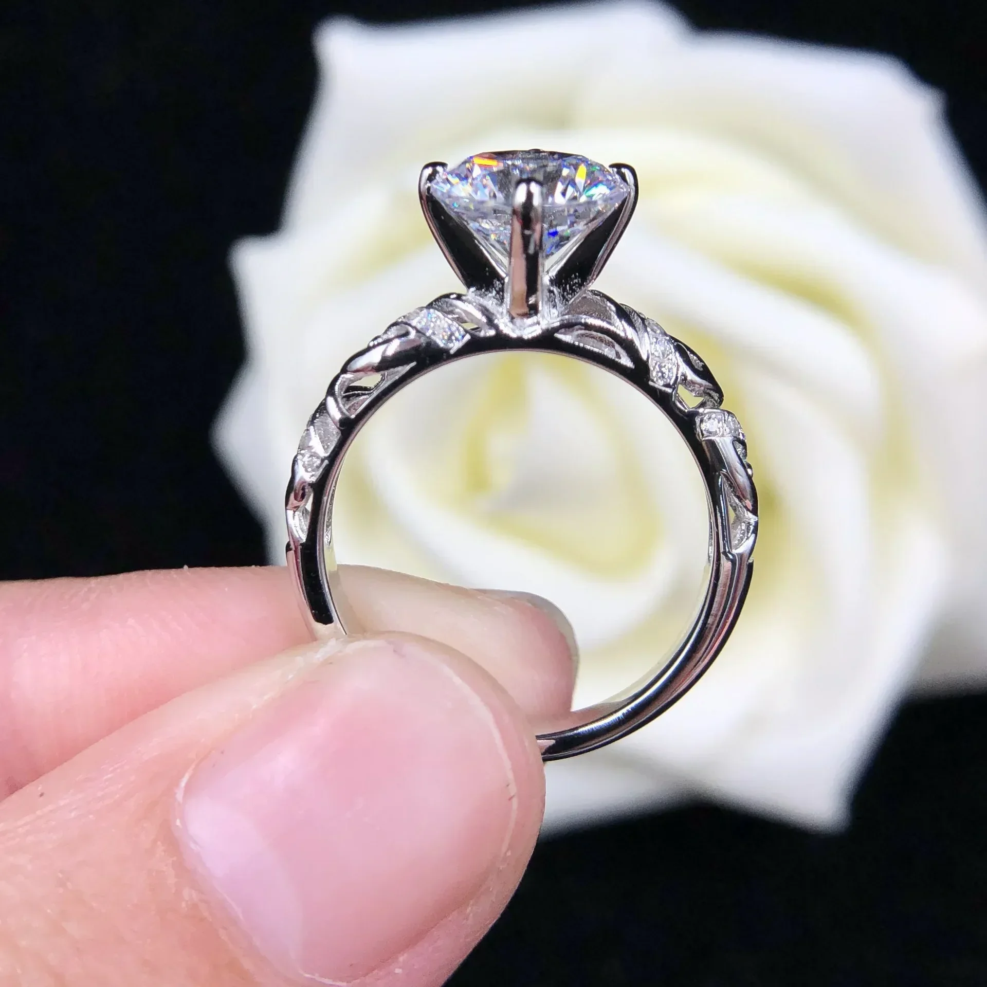 Solid 14K White Gold AU585 Platinum PT950 Vintage Skeleton Ring Diamond Ring Women's Wedding Ring Gift
Solid 14K White Gold AU585 Platinum PT950 Vintage Skeleton Ring Diamond Ring Women's Wedding Ring Gift