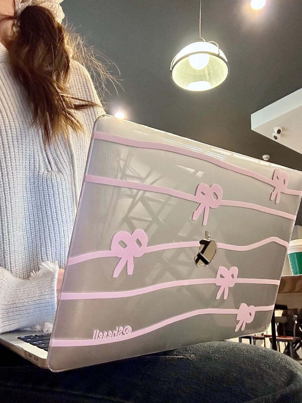 Kawaii Pink Bow Tie Crystal Laptop Cover For Macbook Air 13 15in NEO M5 M4 A3240 A3113 A3241 A2337 Pro 14 16 M3 M2 M1 A2338 Case
Kawaii Pink Bow Tie Crystal Laptop Cover For Macbook Air 13 15in NEO M5 M4 A3240 A3113 A3241 A2337 Pro 14 16 M3 M2 M1 A2338 Case