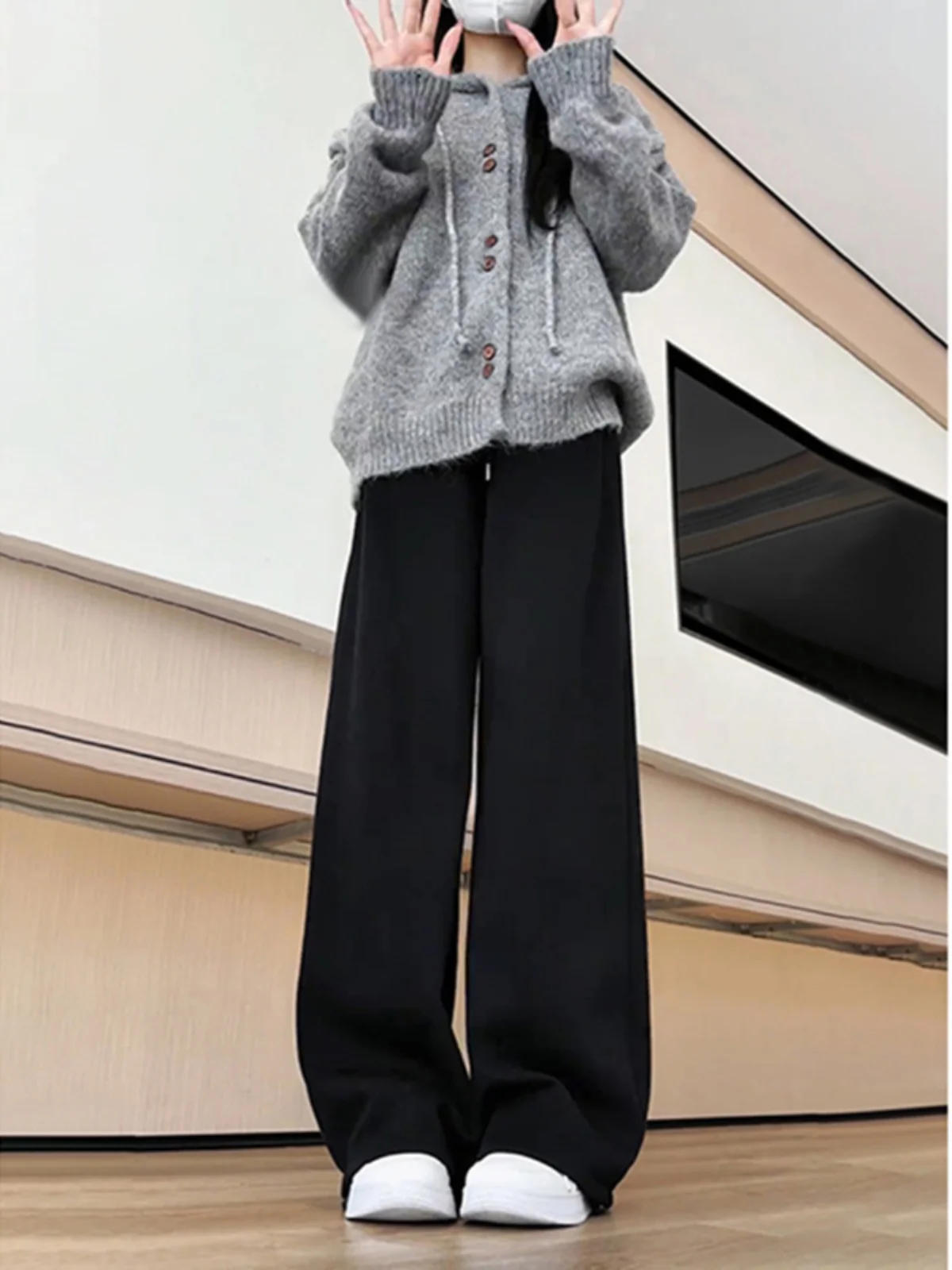 Мужские спортивные брюки Cleanfit Bla с расклешенным низом, на флисовой подкладке, прямые, длинные, повседневные, осенне-зимние, модные
Мужские спортивные брюки Cleanfit Bla с расклешенным низом, на флисовой подкладке, прямые, длинные, повседневные, осенне-зимние, модные